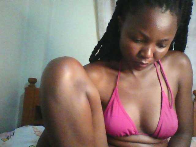sexy-marianah live cam on BongaCams