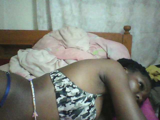 sexy-marianah live cam on BongaCams