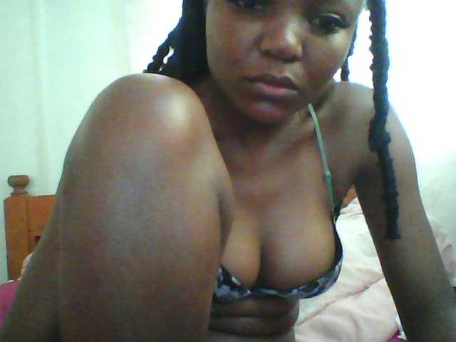 sexy-marianah live cam on BongaCams