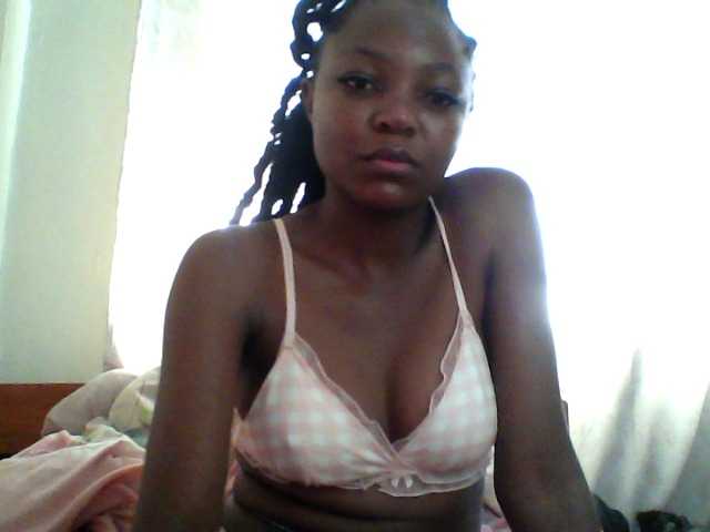 sexy-marianah live cam on BongaCams