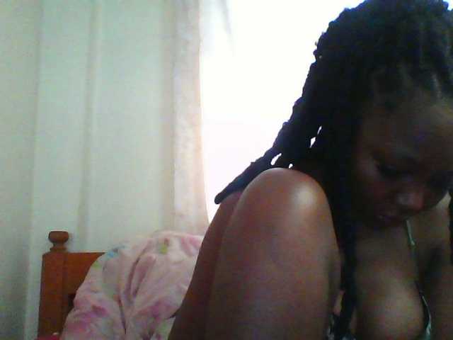 sexy-marianah live cam on BongaCams