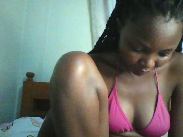 sexy-marianah live cam on BongaCams