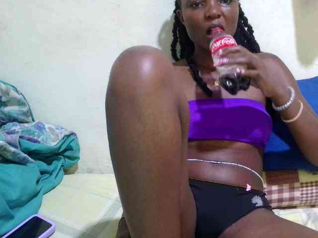 sexy-marianah webcam