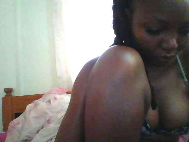sexy-marianah webcam