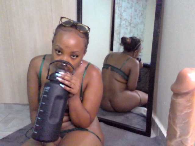 SexyCookie's BongaCams show and profile