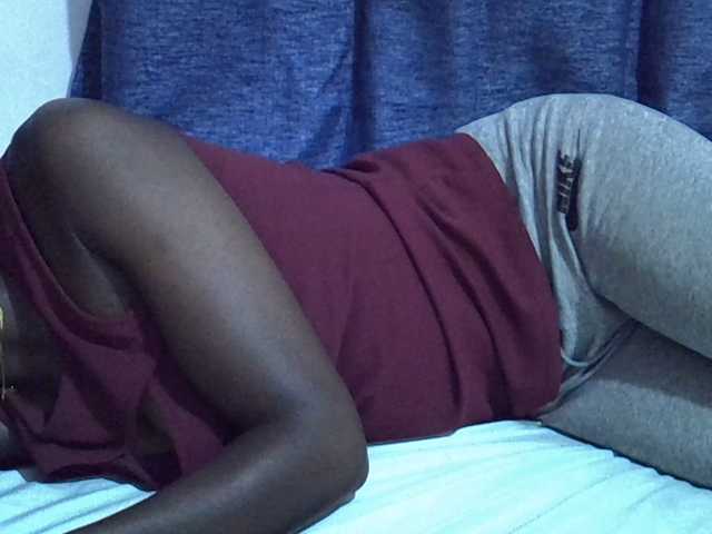 Ebonytrendy webcam bongacams model stream image