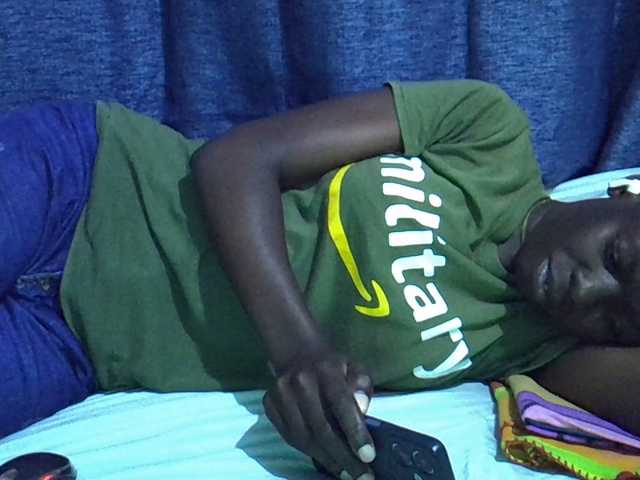 Ebonytrendy webcam