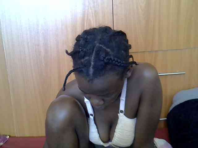 Ebonytrendy webcam