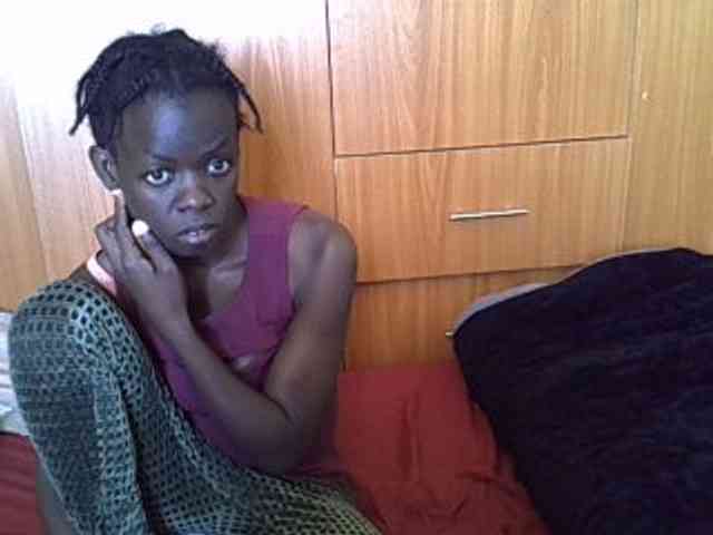 Ebonytrendy webcam