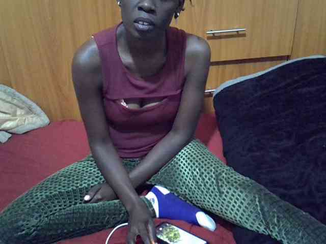Ebonytrendy webcam