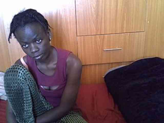 Ebonytrendy webcam