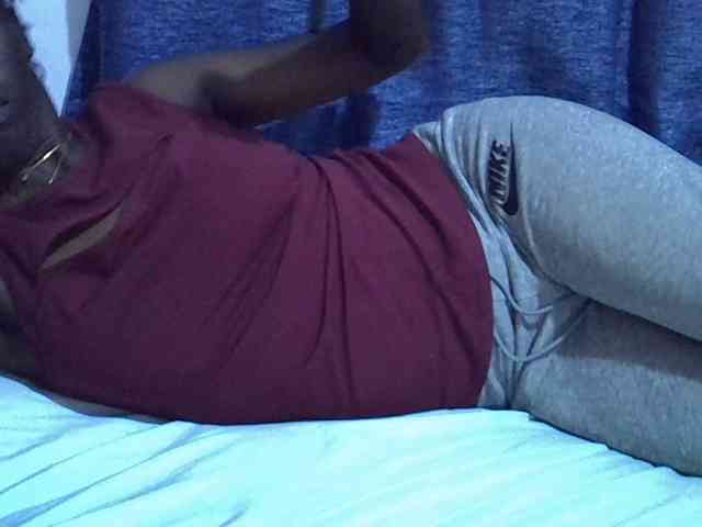 Ebonytrendy webcam