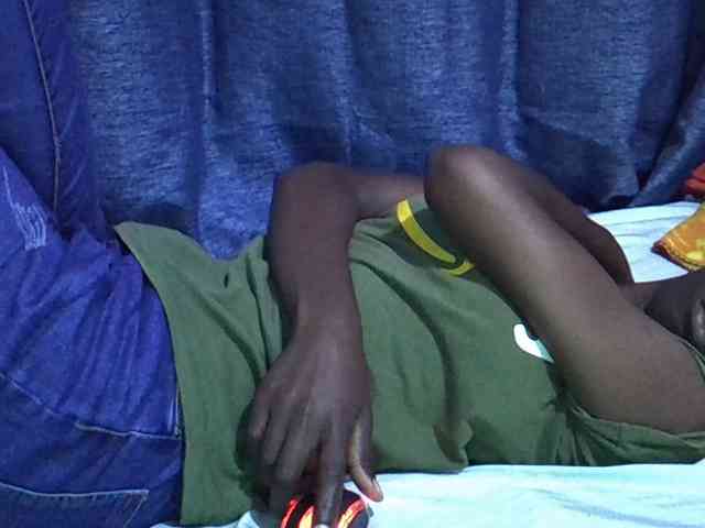 Ebonytrendy webcam