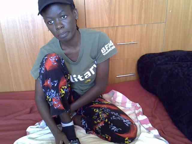 Ebonytrendy webcam