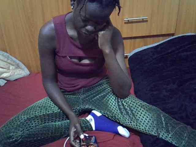 Ebonytrendy webcam