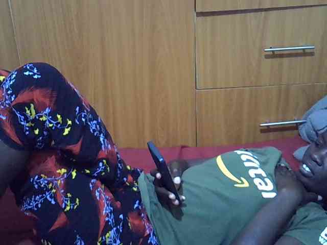Ebonytrendy webcam