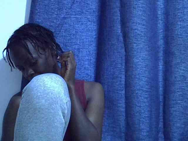 Ebonytrendy webcam