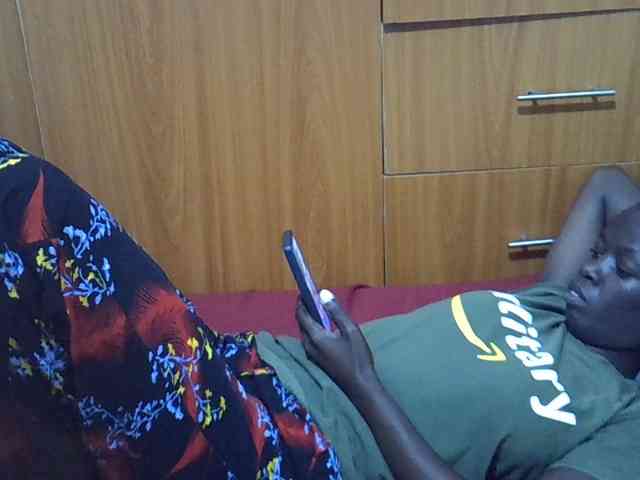Ebonytrendy webcam