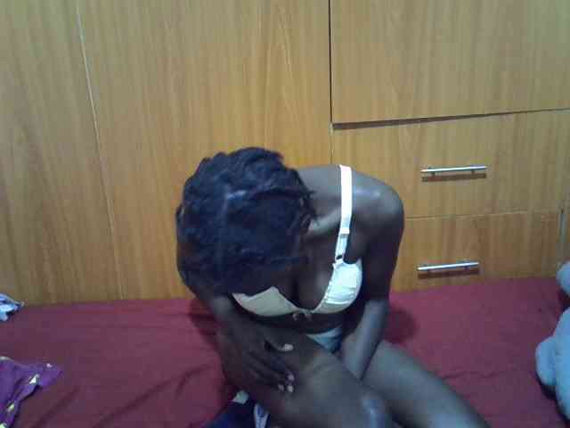 Ebonytrendy webcam