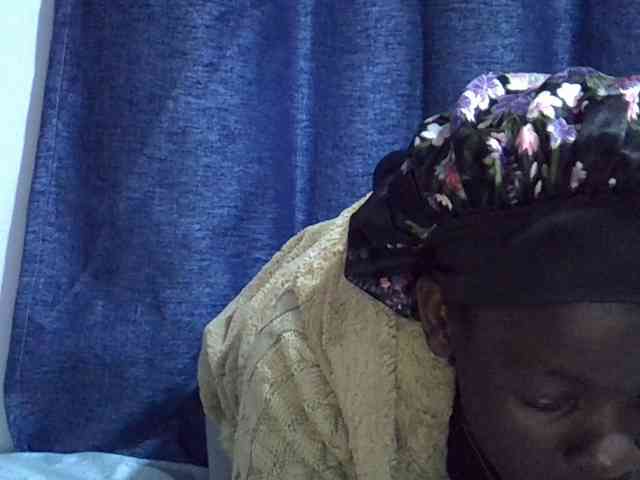 Ebonytrendy webcam