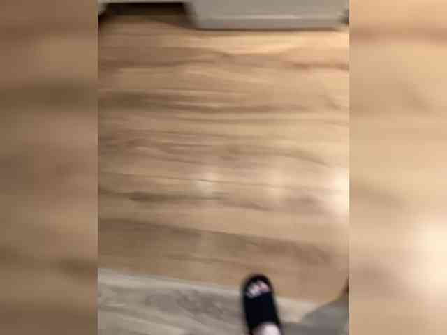 MiniGirl27 webcam