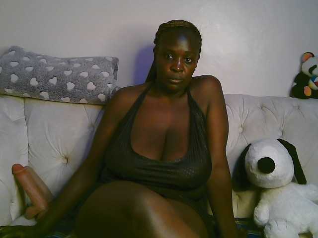 Prettycarl257-1 live cam on BongaCams