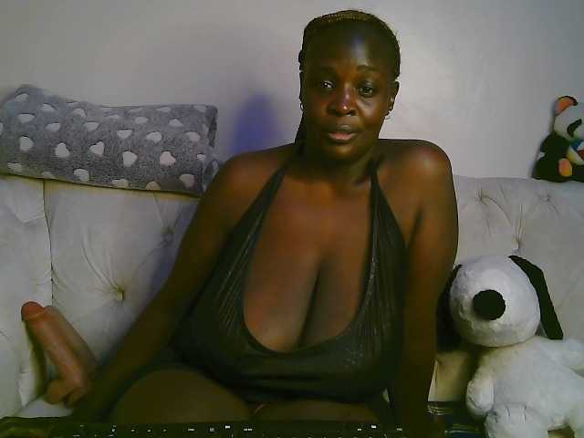 Prettycarl257-1 live cam on BongaCams