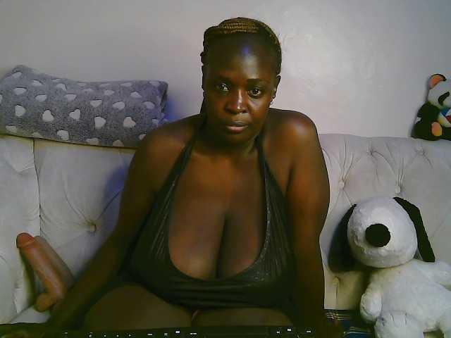 Prettycarl257-1 live cam on BongaCams