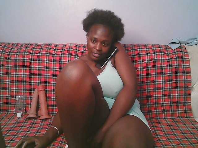 Prettycarl257-1 live webcam show