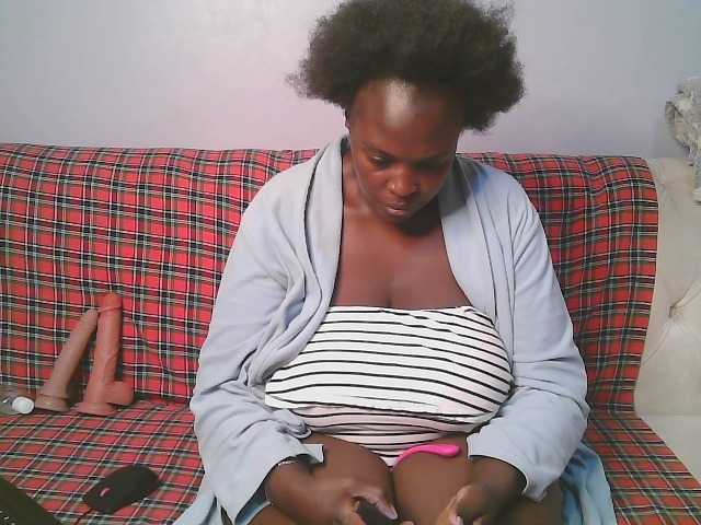 Prettycarl257-1 live webcam show