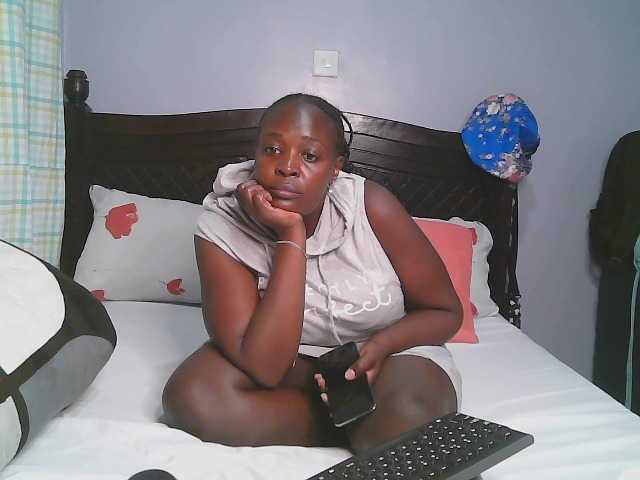 Prettycarl257-1 live cam on BongaCams