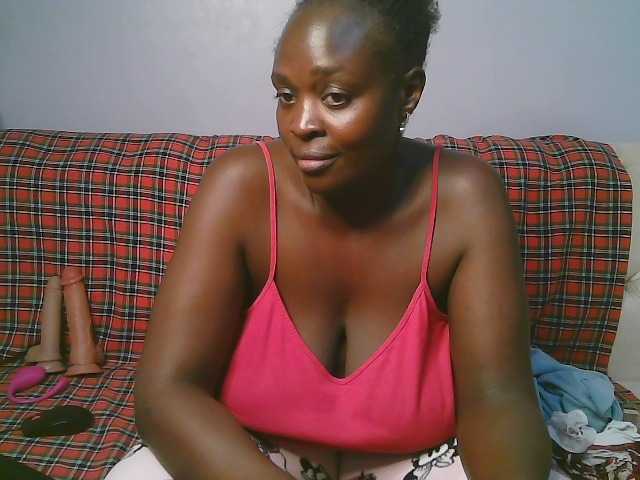 Prettycarl257-1 live cam on BongaCams