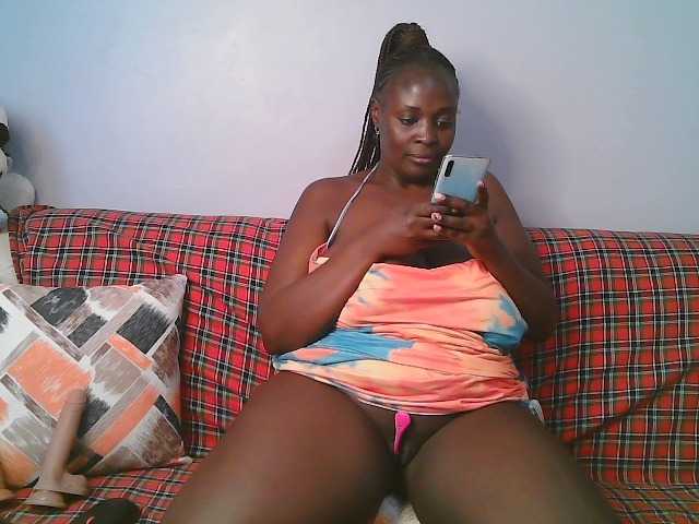 Prettycarl257-1 live cam on BongaCams