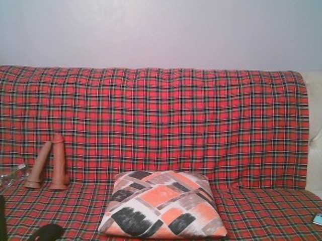 Prettycarl257-1 live webcam show