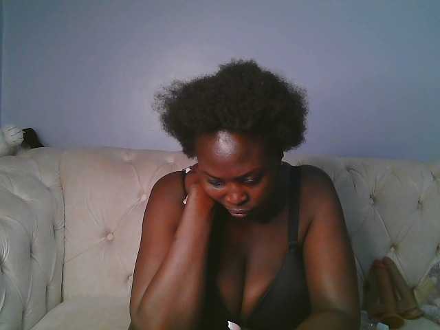 Prettycarl257-1 live cam on BongaCams