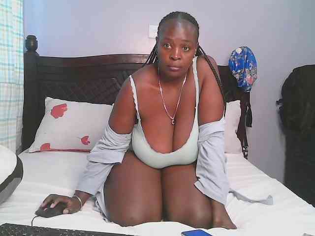 Prettycarl257-1 webcam