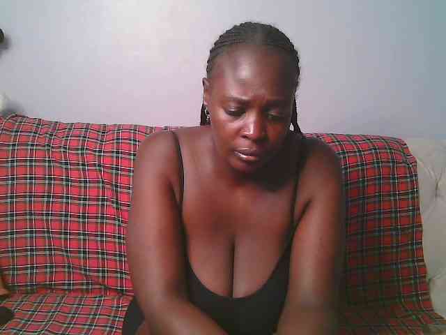 Prettycarl257-1 webcam
