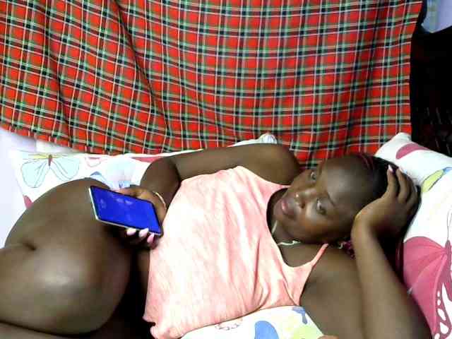 Prettycarl257-1 webcam