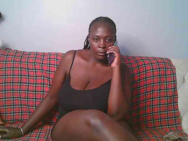 Prettycarl257-1 webcam