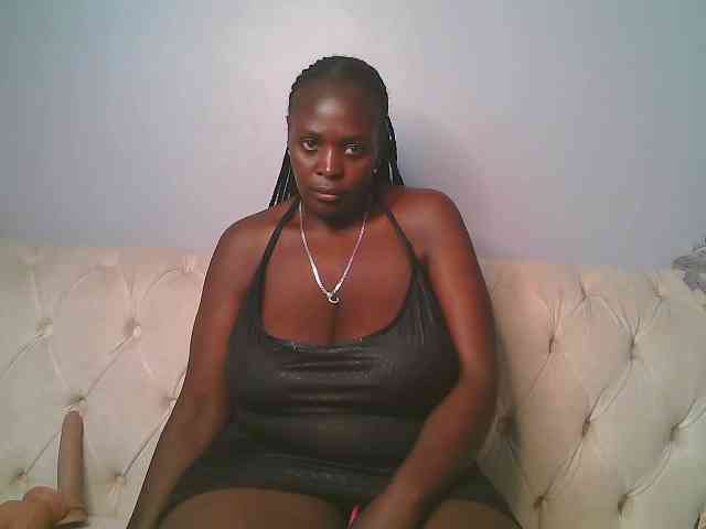Prettycarl257-1 webcam