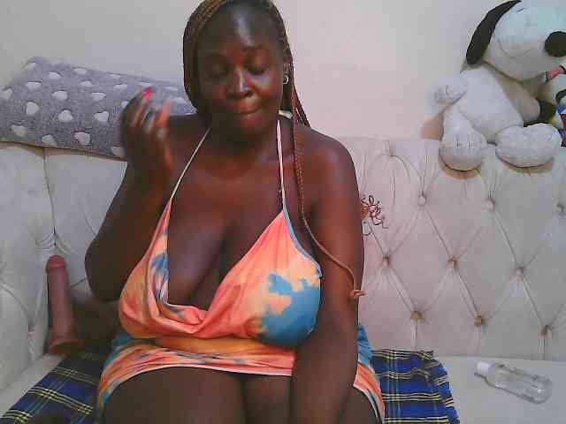 Prettycarl257-1 webcam