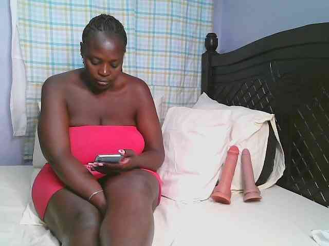 Prettycarl257-1 webcam