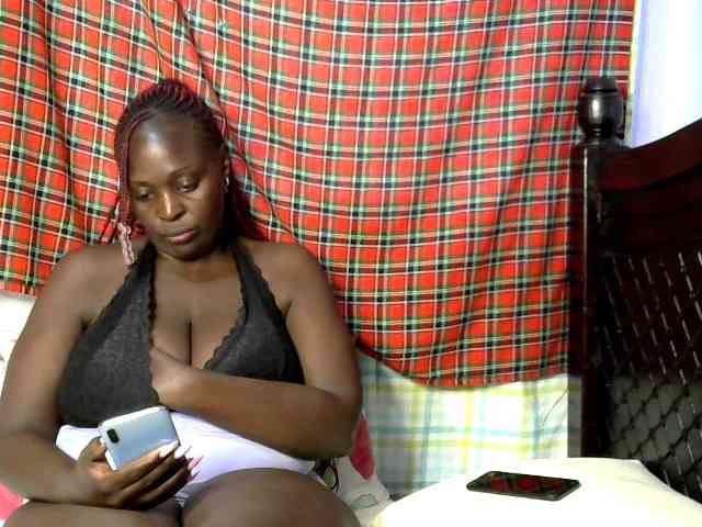 Prettycarl257-1 webcam