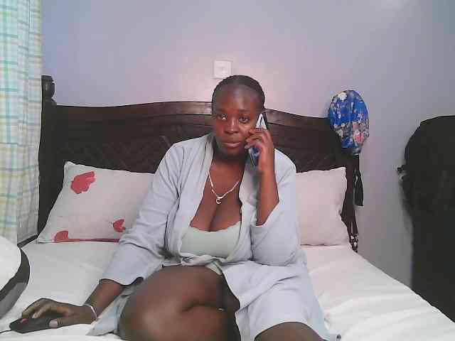 Prettycarl257-1 webcam