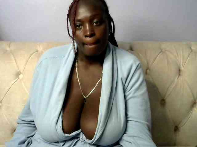 Prettycarl257-1 webcam