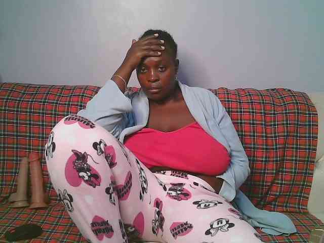 Prettycarl257-1 webcam