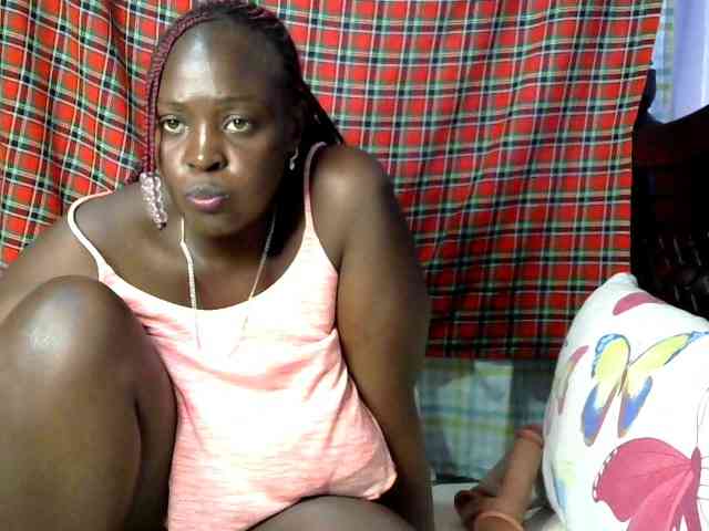 Prettycarl257-1 webcam