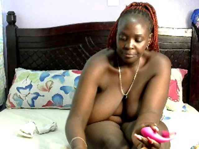 Prettycarl257-1 webcam