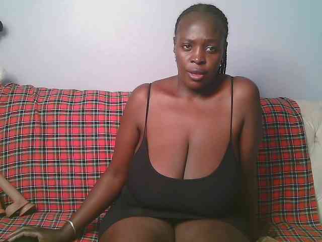 Prettycarl257-1 webcam