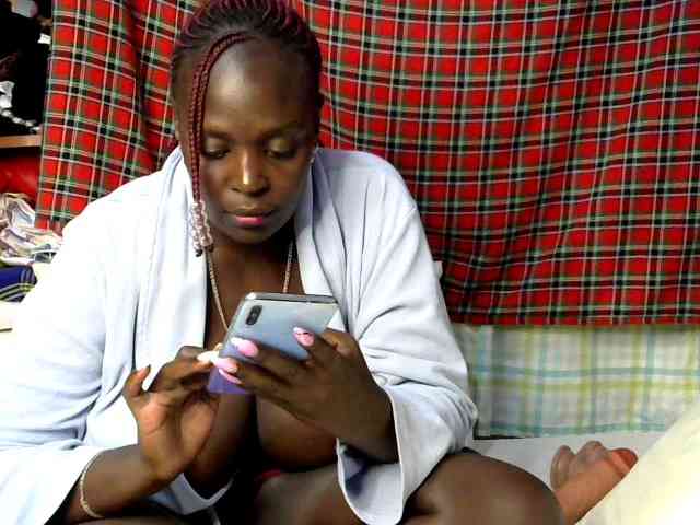 Prettycarl257-1 webcam